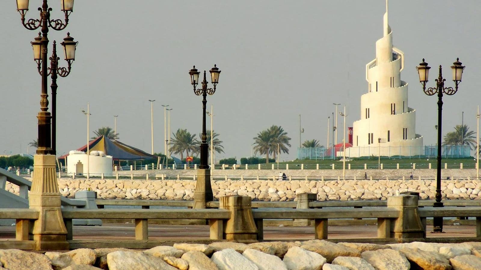 كورنيش الدمام في المنطقة الشرقية بالسعودية